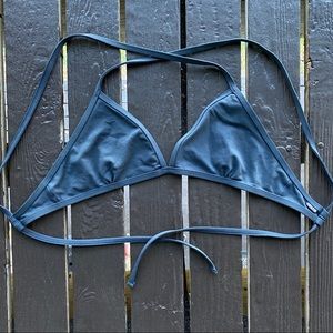 Jolyn Triangle Top Size XL